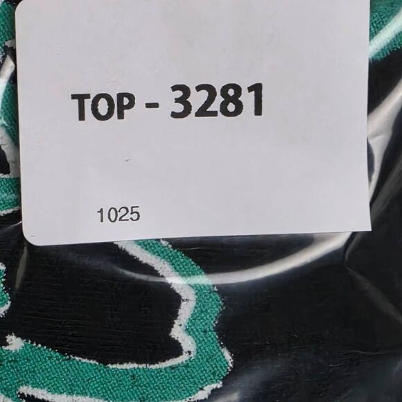 American Classics Motley Crue Graphic Band Tee Small - Picture 5 of 5